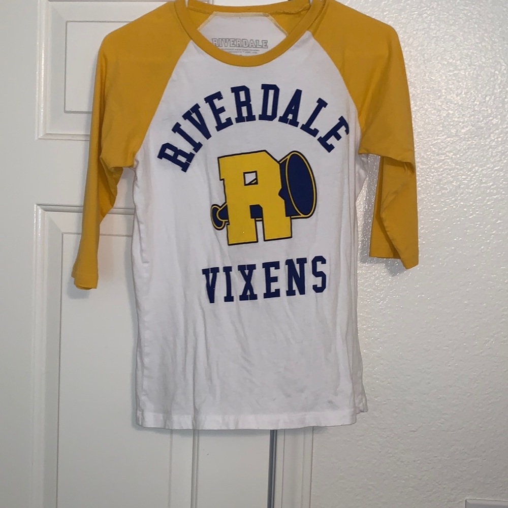 Riverdale elbow length T-shirt